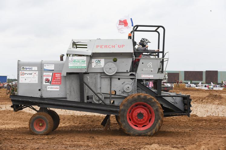 Première participation pour Perch'up, la machine du canton de Thiron-Gardais.