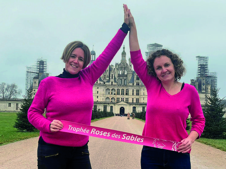Marie Jagorel et Delphine Girard participeront au Trophée Roses des sables en 2022, pour contribuer entre autres à la lutte contre le cancer du sein.