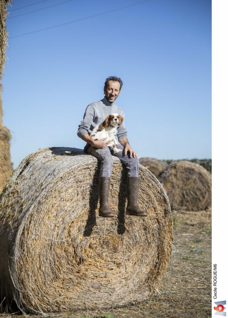 Alain, candidat de la saison 17 de L'Amour est dans le pré. Âgé de 58 ans, il élève veaux et volailles. Père de deux enfants, il réside en Auvergne-Rhône-Alpes.