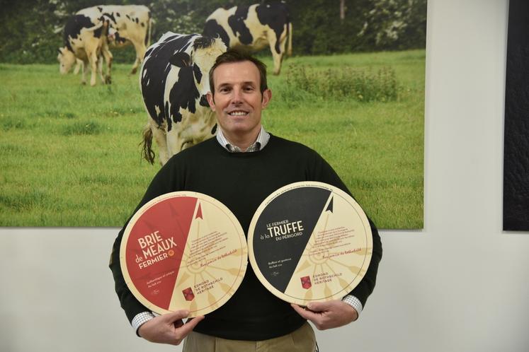 Favières (Seine-et-Marne), le 14 février. Brie de Meaux AOP et fermier à la truffe du Périgord, des produits phares de la Compagnie fermière de Rothschild.