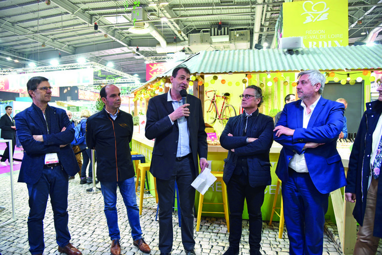 Lundi 28 février, Arnaud Bessé, président de la chambre d'Agriculture de Loir-et-Cher, a inauguré la journée dédiée au département et remercié toutes les personnes présentes.