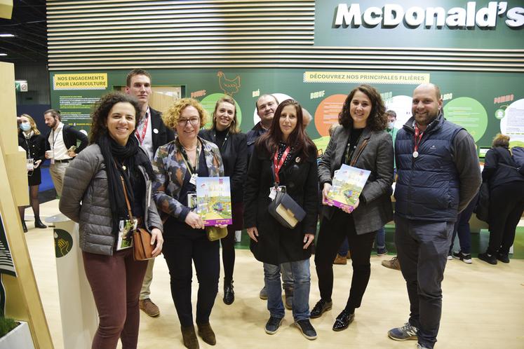 Les ambassadeurs des Terres de Jim ont échangé avec les équipes de Mc	Donald's France et Moy Park, entreprise partenaire basée dans le Loiret.