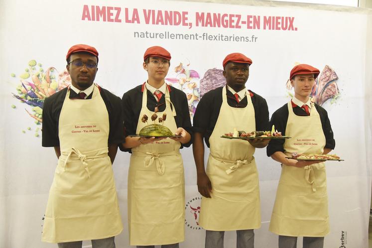 Enzo Vaca, Anthony Jarry, Abdoulaye Sidibe et Wesley Togbonon ont divisé leur ardoise flexitarienne en deux et ont remporté trois prix.