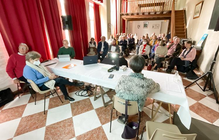 Le 31 avril, à Montigny-le-Gannelon. Exercice 2021 concluant pour le relais départemental de Gîtes de France, réuni en assemblée générale au château.