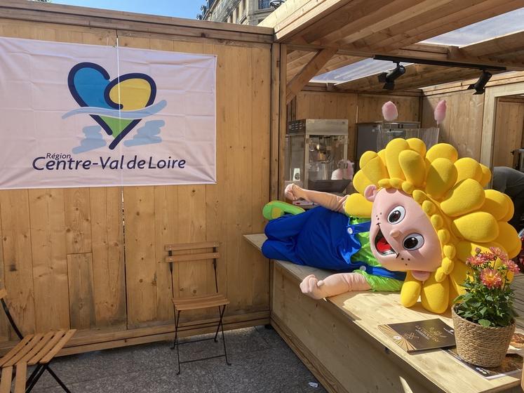 Jusqu'aux Terres de Jim en Beauce, Jim, la mascotte de l'événement, sera présent sur tous les événements festifs organisés par JA.