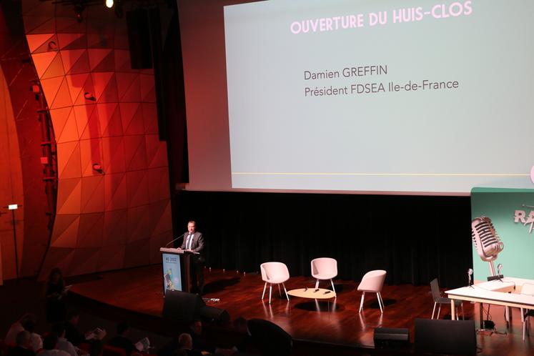 Le 17 mai, à Palaiseau (Essonne). L'assemblée générale de la FDSEA s'est tenue sous la présidence de Damien Greffin.