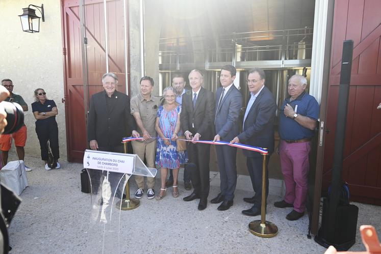 Lundi 4 juillet, Jean d'Haussonville, directeur général du Domaine de Chambord, a inauguré le chai de Chambord en présence d'élus. 