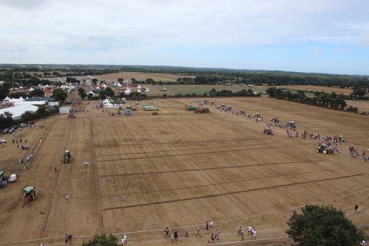 Les 9, 10 et 11 septembre 2016, la Vendée a accueilli la finale nationale de labour à Landevieille, à quelques kilomètres de Saint-Gilles-Croix-de-Vie.