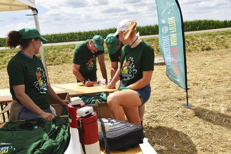 Les exploitants pouvaient adresser un message à la FNSEA.