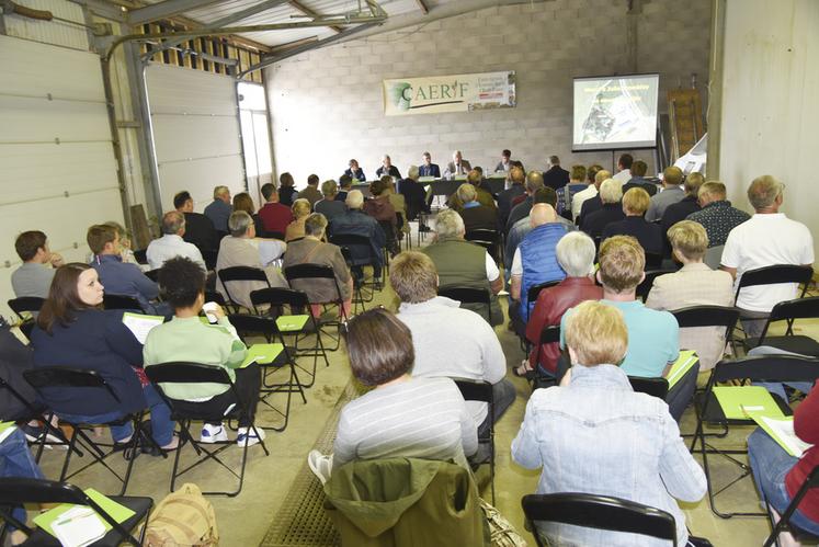 Le 20 juin à Épiais-Rhus (Val-d'Oise). Les adhérents du Caerif ont été nombreux à faire le déplacement pour l'assemblée générale 2022.