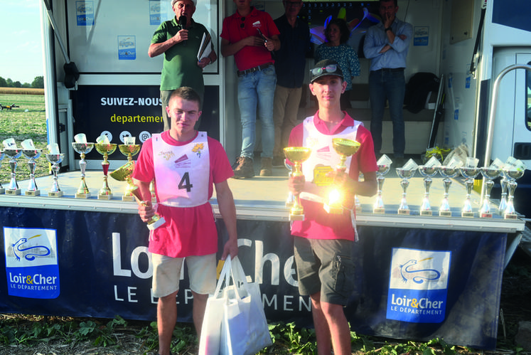 Les deux gagnants du concours de labour départemental vont à Terres de Jim ce vendredi 9 septembre pour le concours régional.