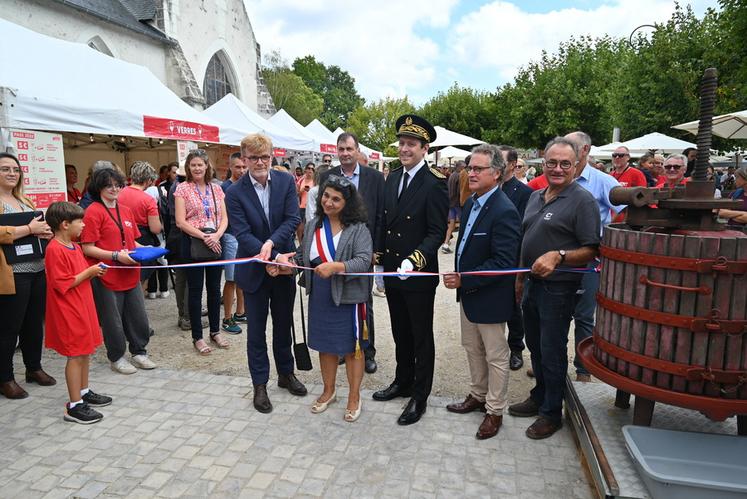 Marc Fesneau, ministre de l'Agriculture, a inauguré la Fête des vendanges samedi 3 septembre à Cheverny.