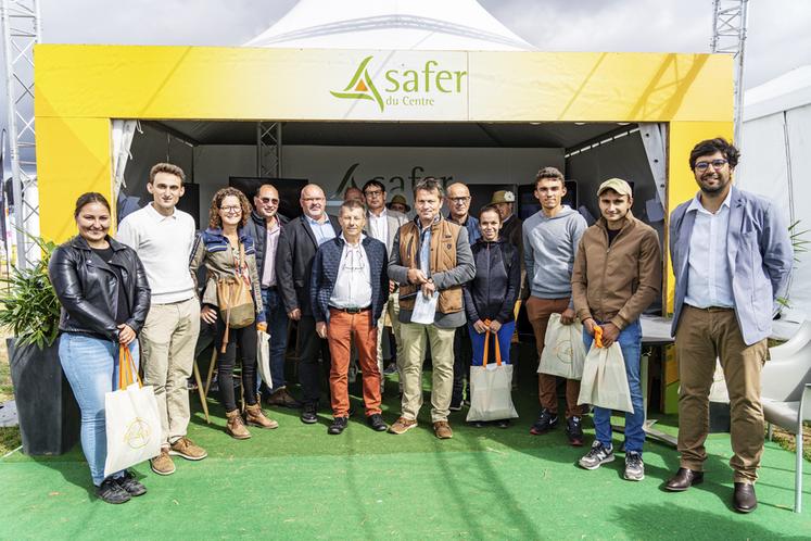 Vendredi 9 septembre, à Outarville. La Safer Centre a remis à 24 agriculteurs centrais l'aide attribuée dans le cadre du fonds pour l'installation.