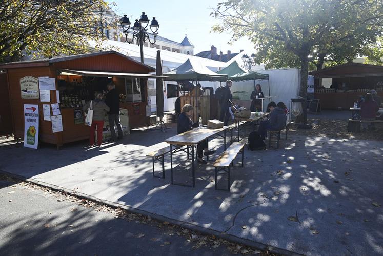 En parallèle des Rendez-vous de l'histoire, durant trois jours, plusieurs ­producteurs de Loir-et-Cher étaient présents pour le plus grand bonheur des passants.