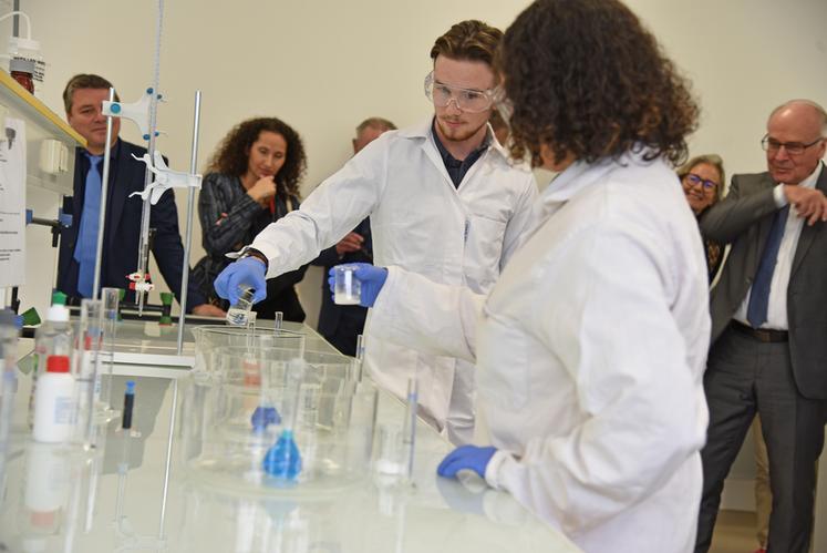 Les étudiants de l'Esa qui ont fait leur rentrée en septembre sur le campus de Guyancourt (Yvelines) ont présenté leurs travaux le 14 octobre. 