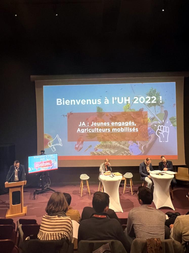 L'engagement et le dynamisme du réseau étaient au cSur des débats entre JA et éclairés de regards extérieurs. 