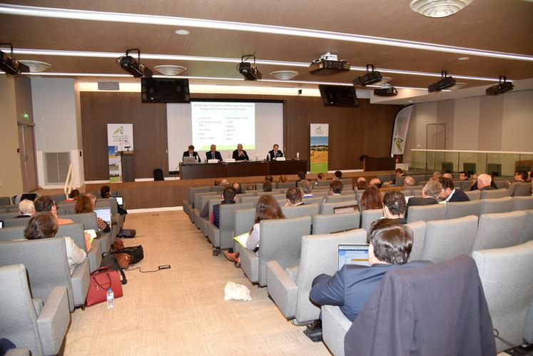 À Paris, le 28 novembre lors de la session ordinaire de la chambre d'Agriculture de région Île-de-France.
