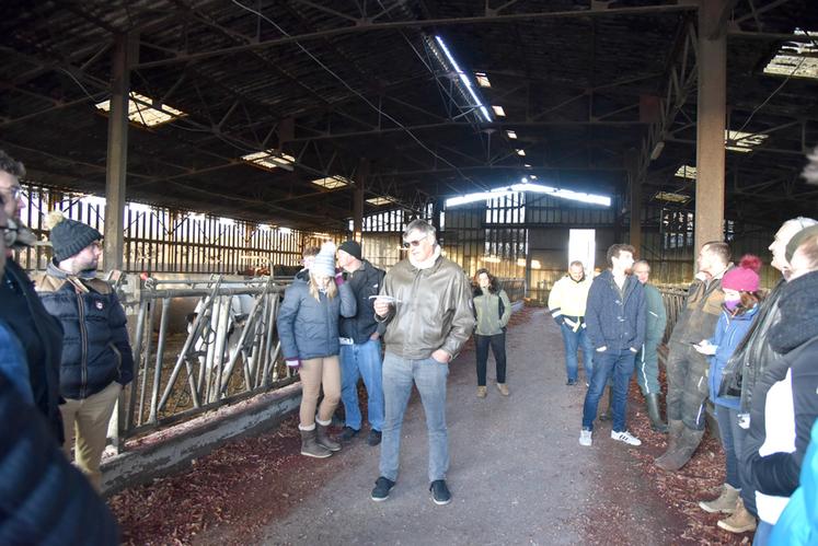 Les discussions se sont prolongées tout au long de l'après-midi.