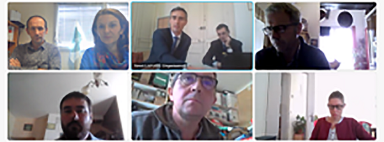 Le 7 octobre, les éleveurs laitiers de la FNSEA CVL ont lancé un cri d’alarme auprès des conseillers du ministre de l’Agriculture lors d’un entretien. Les dangers du non-renouvellement de la filière laitière étaient au cSur des discussions.