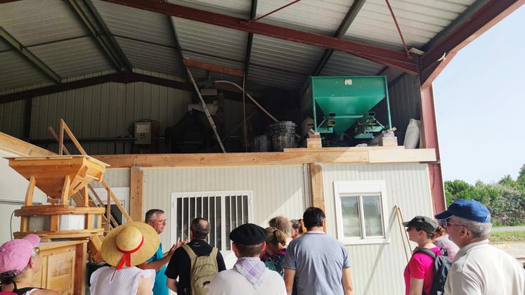 Le 18 juin, une vingtaine de personnes a participé à la Rando ferme organisée par la FNSEA 41 et les agriculteurs de la communauté de communes Beauce Val de Loire et Terre Val de Loire.