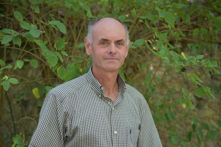 François Cazin est vigneron à Cheverny et président de la Fédération des associations viticoles de Loir-et-Cher. 
