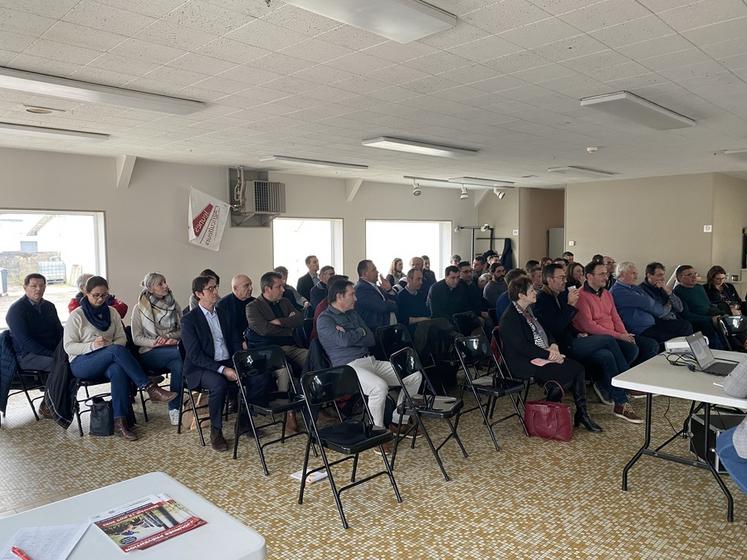 Vendredi 10 février, à Mennetou-sur-Cher. Le syndicat Jeunes agriculteurs de Loir-et-Cher a organisé son assemblée générale en présence d'élus locaux et de représentants du monde agricole loir-et-chérien.