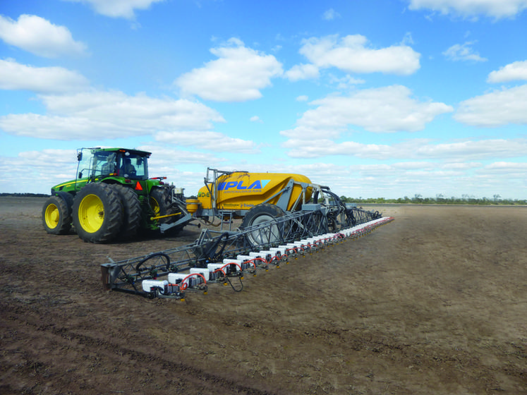 Les modules WeedSeeker de Trimble intègrent les capteurs détectant les adventices sur sol nu, ainsi que l’unité de pulvérisation de la bouillie.