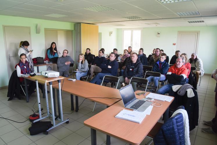 Le 9 février, à Miermaigne. Un petit tour de l'actualité sanitaire du cheptel bovin pour les éleveurs de la section du GDS.