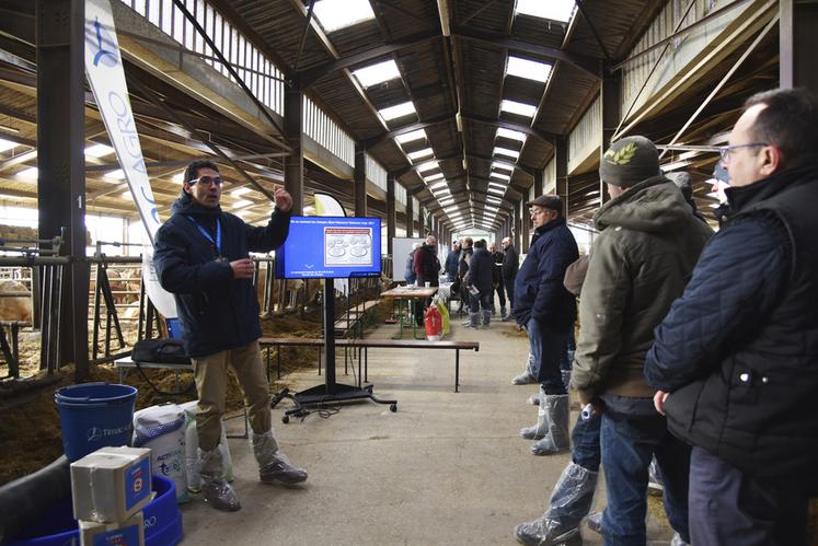 Une centaine d'éleveurs étaient présents pour découvrir les ateliers.