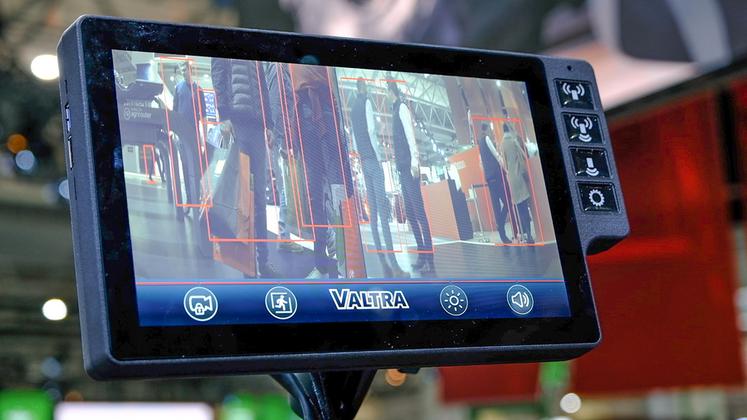 L'Unlimited View permet de matérialiser les dangers avec un rectangle rouge, et prévenir le chauffeur par une alerte sonore.