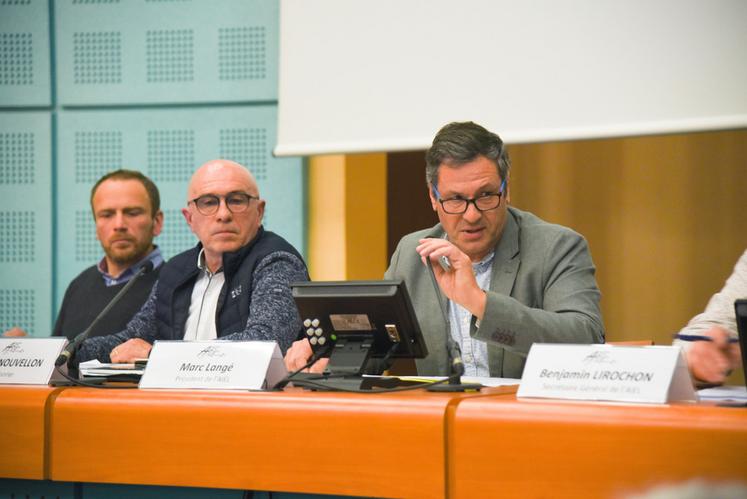 Le 21 mars, à Chartres. Le président de l'association des Irrigants d'Eure-et-Loir, Marc Langé, a présidé une assemblée générale très dense.