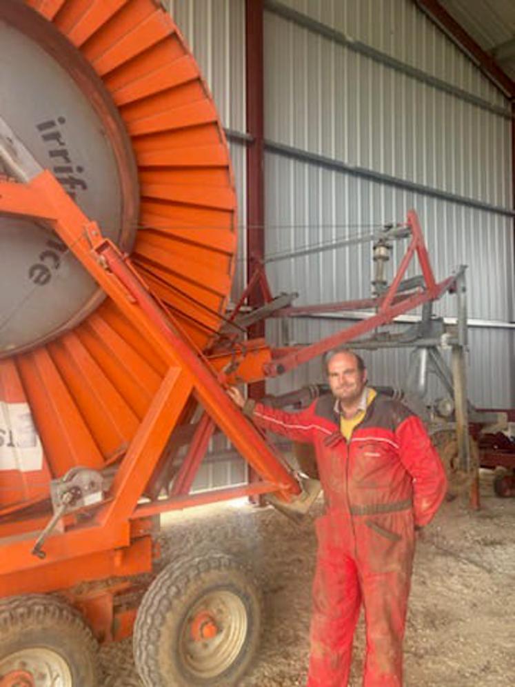 Thomas Proutheau, agriculteur à Sermaises, défend la bonne gestion de la nappe de Beauce.