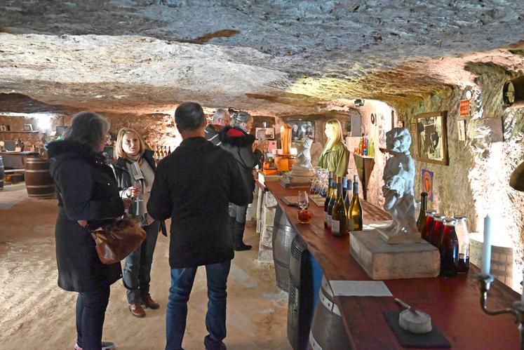 Vendredi 24 mars, à Bourré. Le Troglo Dégusto a organisé une journée de visite pour ses partenaires, en amont du lancement de sa saison touristique.