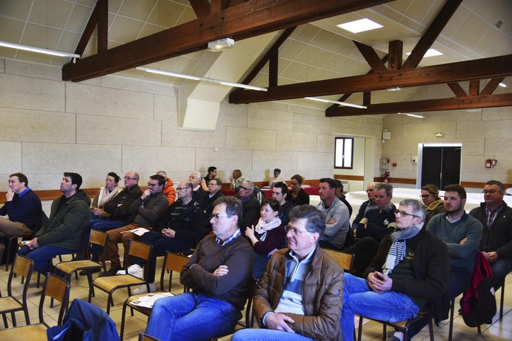 Dagny, mercredi 5 avril. L'assemblée générale de la FDSPL 77 est l'occasion d'aborder des sujets spécifiques à la production laitière locale.