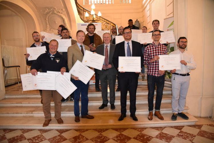 À Paris, mardi 18 avril. La session printanière de la chambre d'Agriculture a été l'occasion de remettre leurs diplômes aux médaillés franciliens du Concours général agricole.