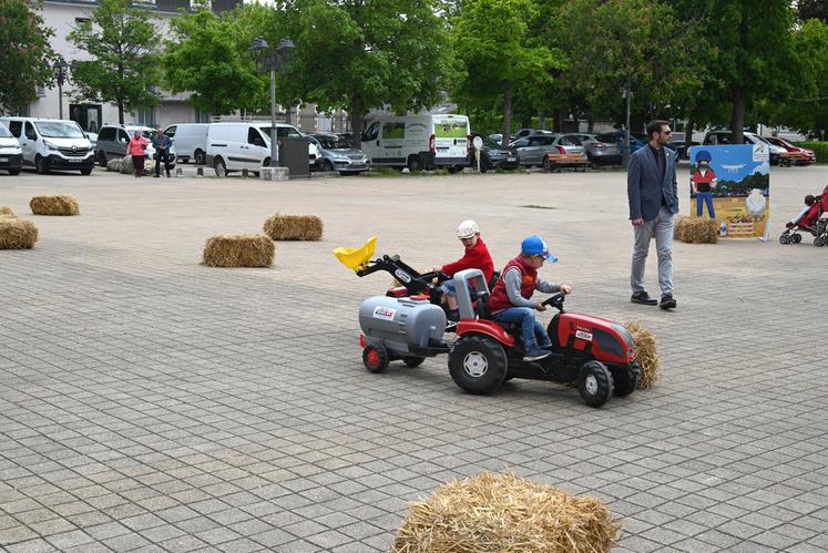 « La jeunesse est l'avenir de la profession agricole » selon JA 41, qui n'a pas oublié les enfants qui ont pu profiter de nombreuses animations durant le week-end.