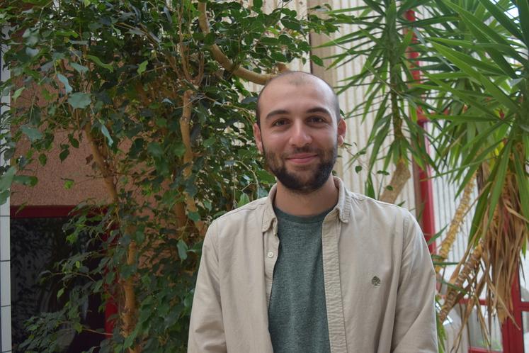 Maxime Chamblet, conseiller Chambre, présentera la vitrine des nouvelles cultures lors des visites d'essais en juin prochain.