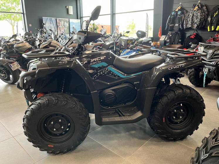 Le constructeur asiatique CFMoto propose différents modèles de quads. Le CForce 520, présenté ici, est le modèle agricole le plus utilisé.