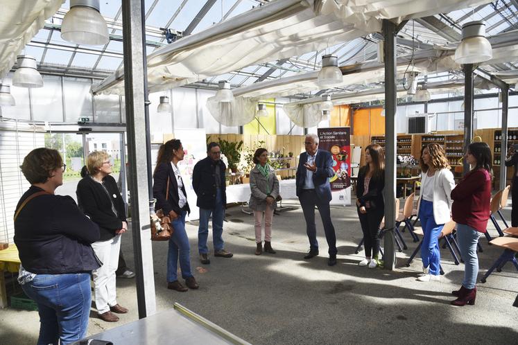 Brie-Comte-Robert, mercredi 24 mai. Les Halles de Bougainville, boutique à la ferme qui a intégré le dispositif, a servi d'écrin à la présentation de Soli'bon.
