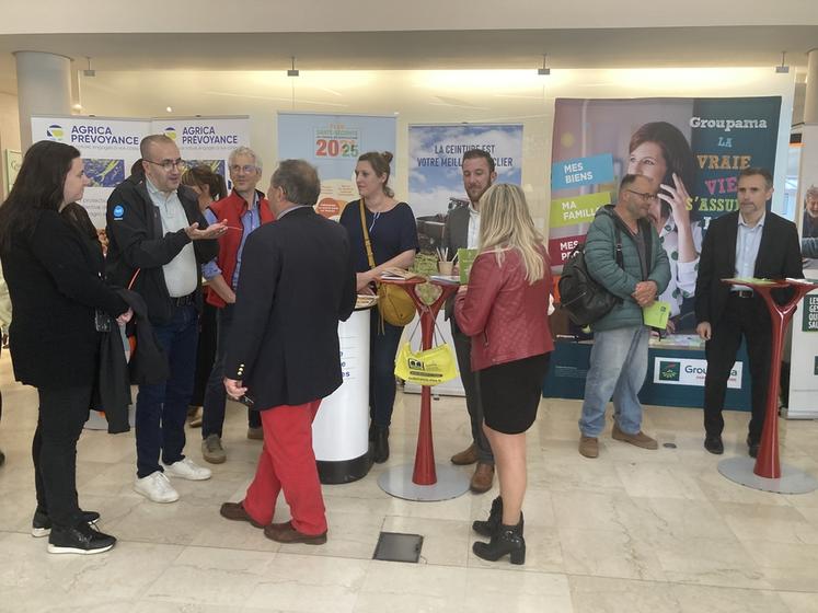 Les partenaires Agrica, MSA et Groupama étaient présents pour échanger avec les adhérents.