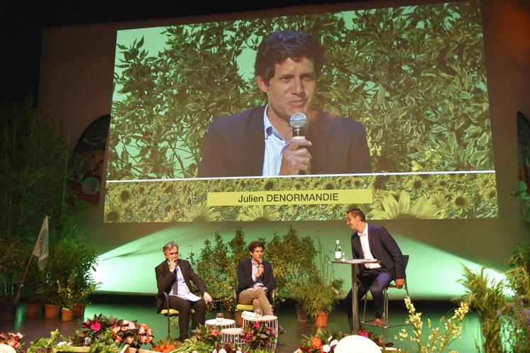 Table ronde intitulée Alimentation + énergie = l'impossible équation, en présence de Julien Denormandie et Eddy Fougier.