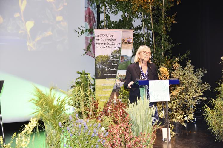 La vice-président de la Région Île-de-France en charge de l'agriculture et de l'alimentation, Valérie Lacroute.