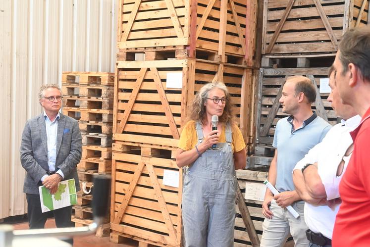 Ariane Lesné, présidente des Coteaux de Vendômois, et Nicolas Parmentier, directeur de la cave coopérative, ont évoqué les enjeux de demain pour la viticulture du Vendômois.