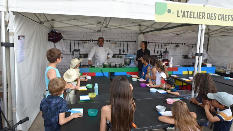 Les enfants ont aussi beaucoup apprécié les ateliers de cuisine et de dégustation. Le stand n'a pas désempli du week-end.