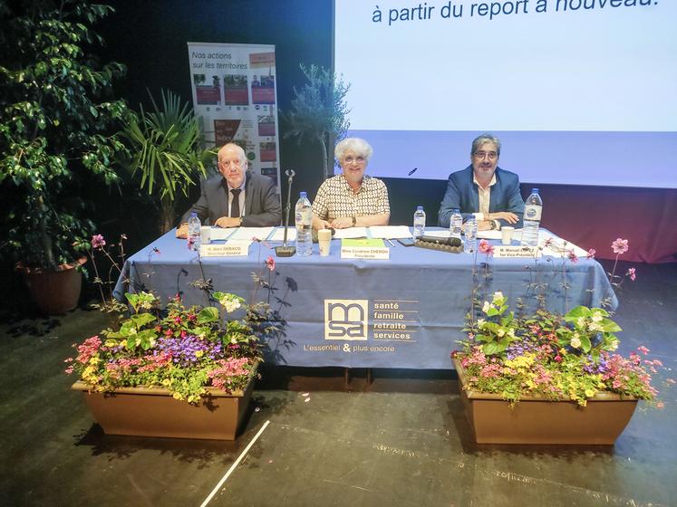 Mardi 6 juin, à Olivet (Loiret). La MSA Beauce-Cœur de Loire a tenu son assemblée générale, présidée par Cendrine Chéron (au c.), accompagnée de son directeur général Marc Debacq (à g.) et de son premier vice-président Manuel Lopez.