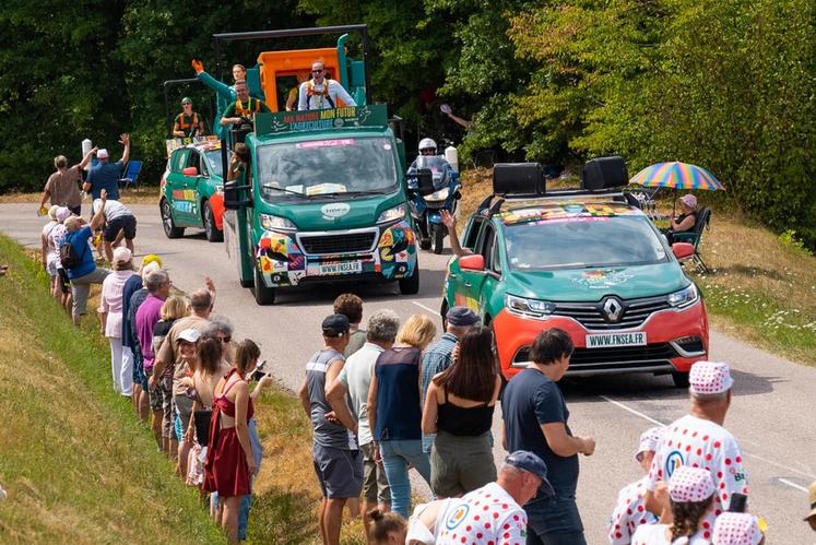 La FNSEA fait partie de la caravane du Tour depuis sa première étape en France, le 4 juillet.