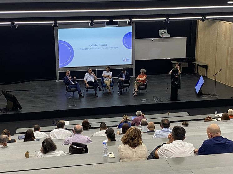 Le 11 juillet à Palaiseau (Essonne), lors de l'assemblée générale de l'Aria Île-de-France.