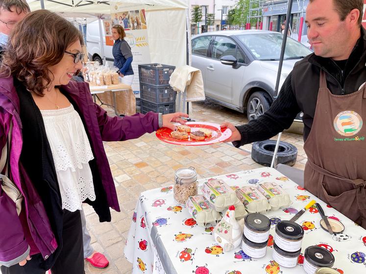 Le traditionnel marché nocturne Je Croqu'eurélien se déroulera cette année le 8 septembre, à Luisant.