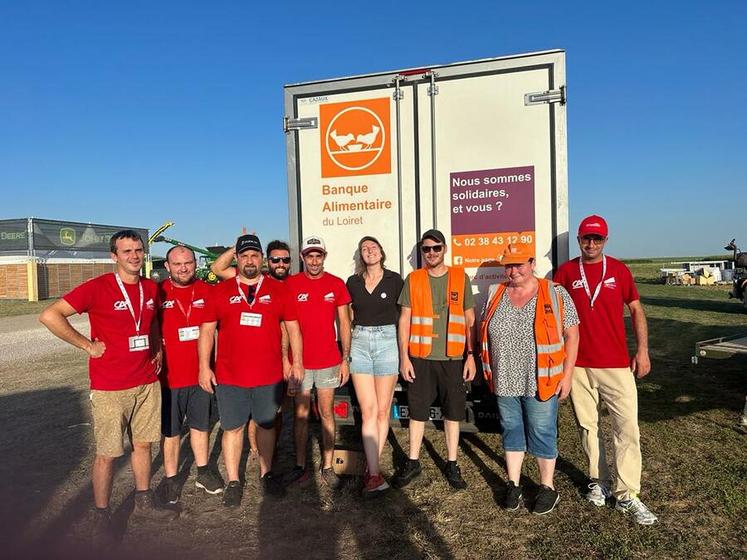 Avec l'appui de Solaal Centre-Val de Loire, bras armé du monde agricole en matière de don alimentaire, JA Loiret a offert des invendus à la Banque alimentaire.