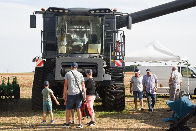 Les concessionnaires du secteur ayant répondu présent, les visiteurs ont pu admirer de bien belles machines.